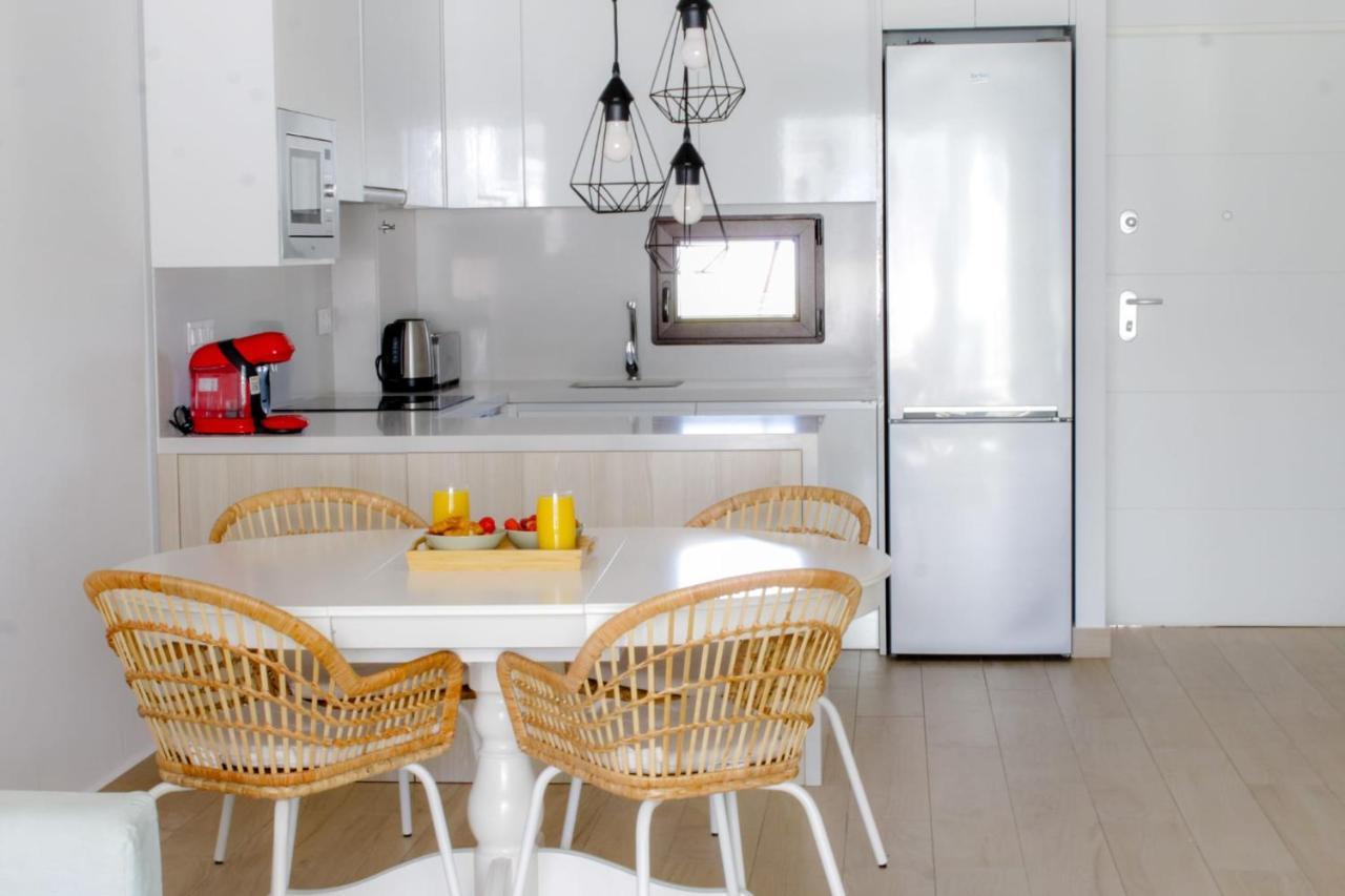 Beautiful Condo In Laguna Beach Resort Overlooking Laguna Rosa In Torrevieja With 2 Bedrooms And 2 Bathrooms ภายนอก รูปภาพ